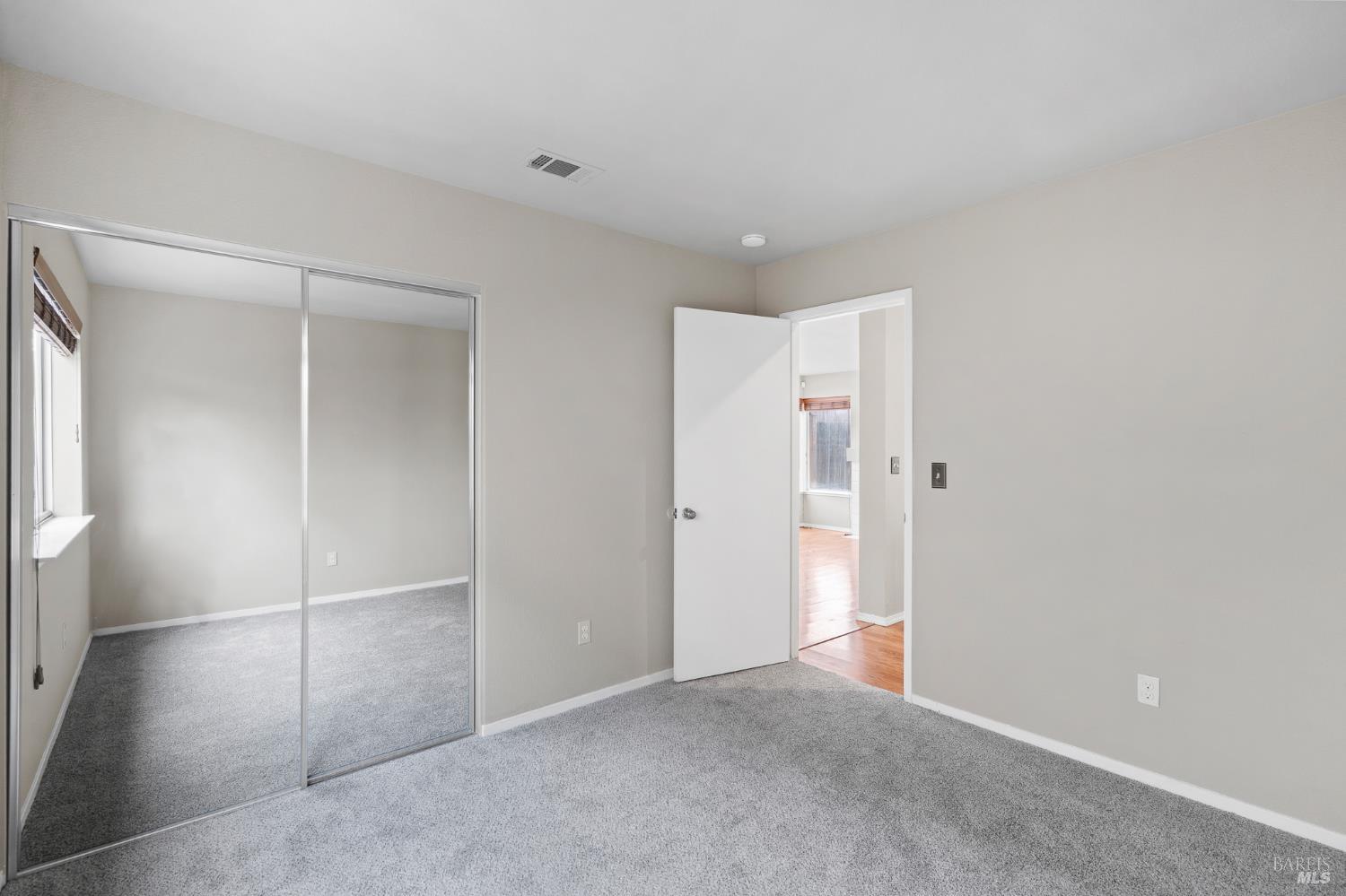 Detail Gallery Image 18 of 48 For 1740 Gateway Dr, Vallejo,  CA 94589 - 4 Beds | 3 Baths