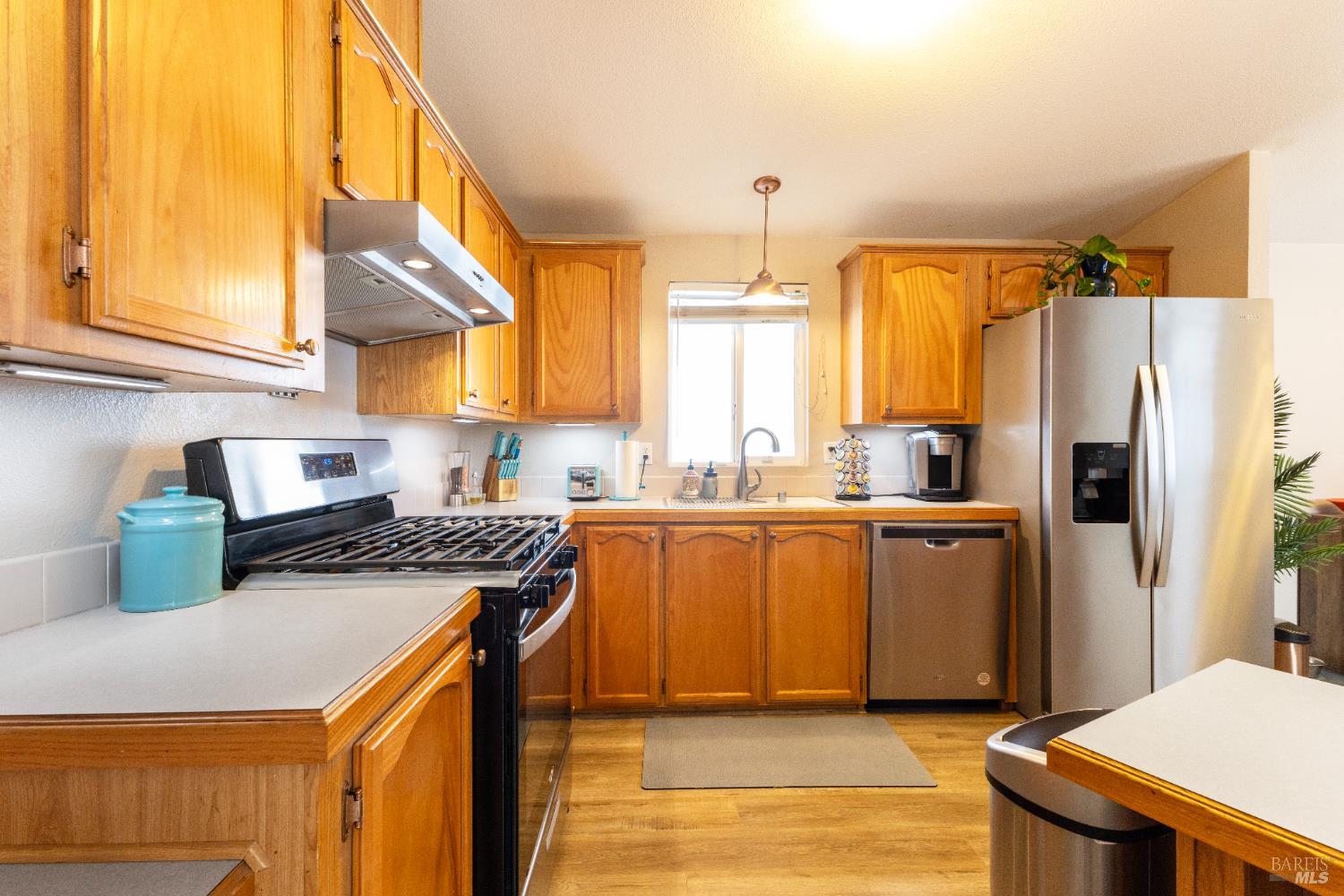 Detail Gallery Image 11 of 27 For 150 Calle Tepic Unkn, Vacaville,  CA 95687 - 3 Beds | 2 Baths