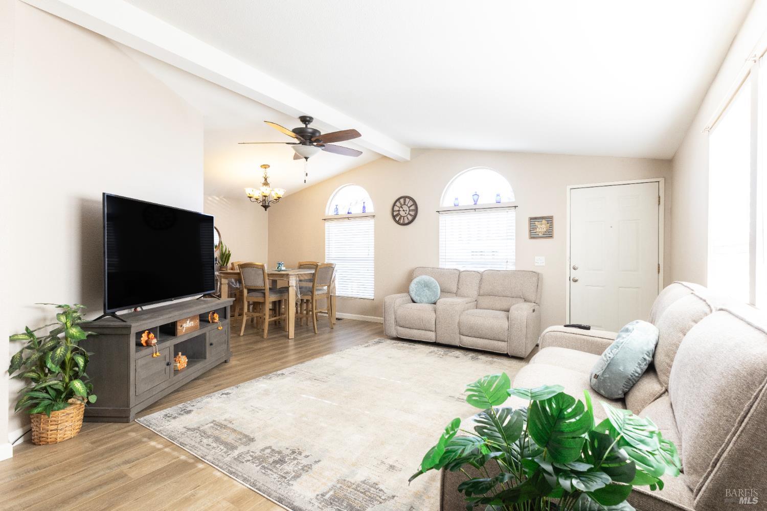 Detail Gallery Image 6 of 27 For 150 Calle Tepic Unkn, Vacaville,  CA 95687 - 3 Beds | 2 Baths