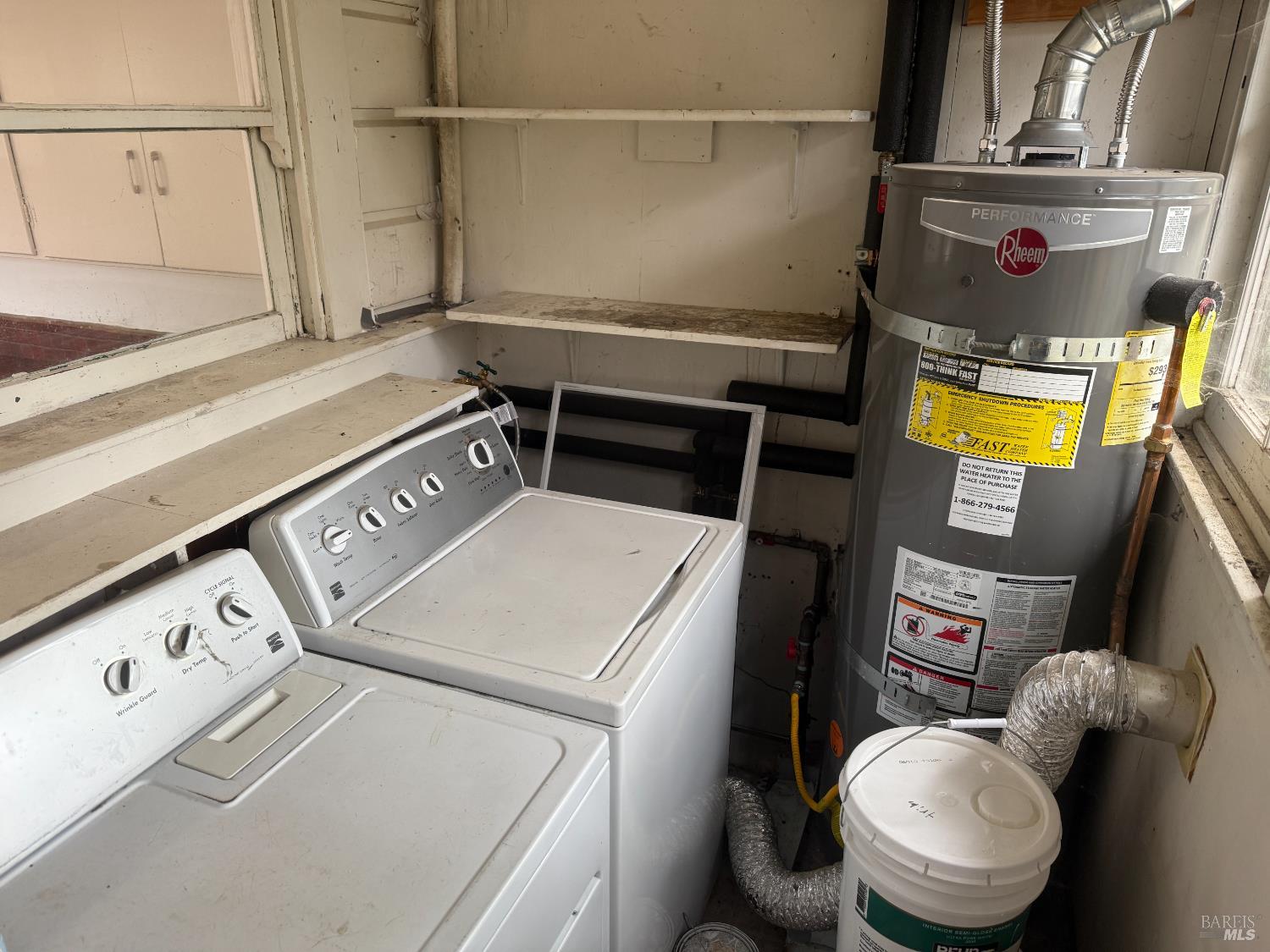 Detail Gallery Image 13 of 26 For 32 Humboldt Ave, San Anselmo,  CA 94960 - – Beds | – Baths