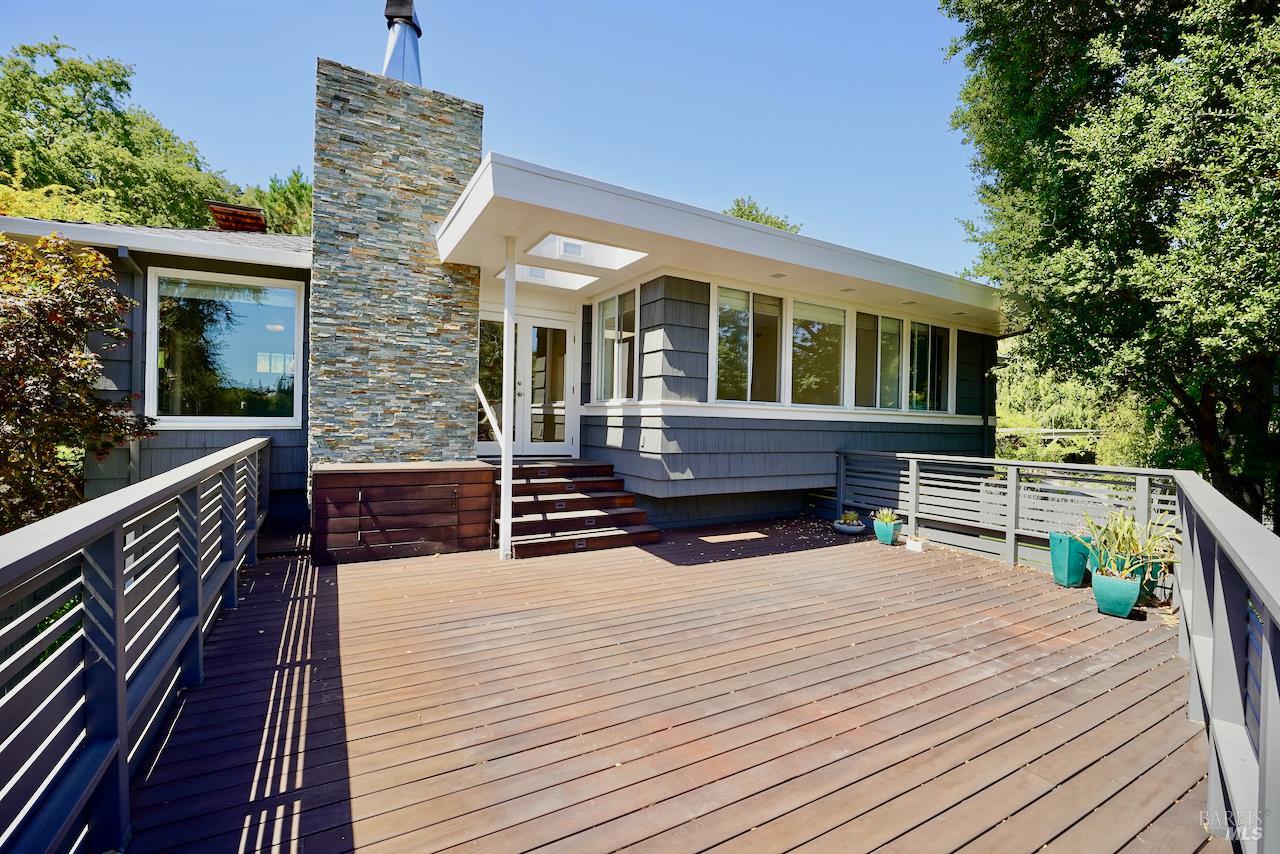 Detail Gallery Image 31 of 43 For 10 Idalia Ct, San Anselmo,  CA 94960 - 4 Beds | 3 Baths