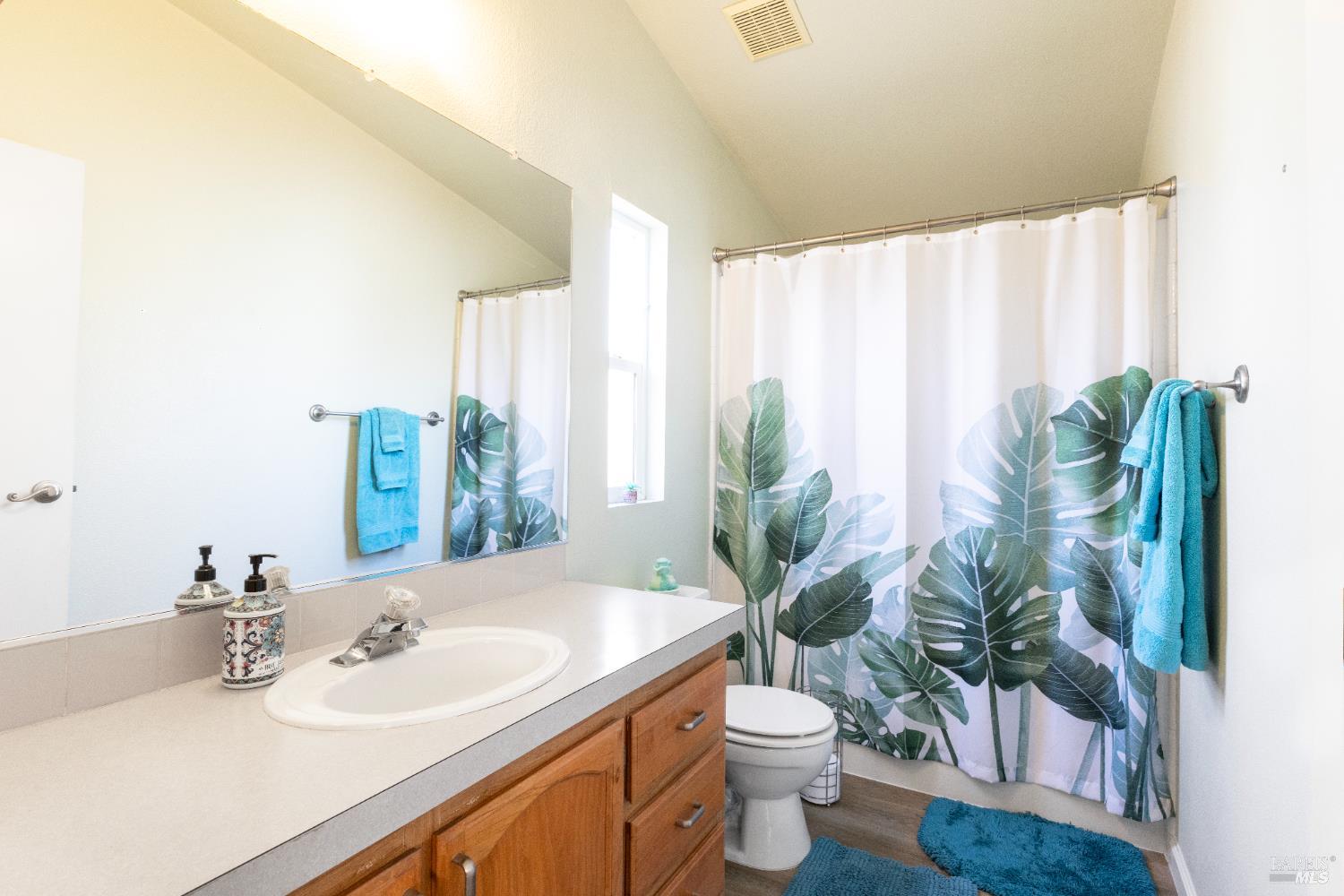 Detail Gallery Image 25 of 27 For 150 Calle Tepic Unkn, Vacaville,  CA 95687 - 3 Beds | 2 Baths