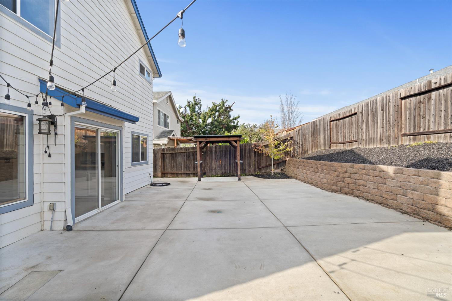 Detail Gallery Image 40 of 48 For 1740 Gateway Dr, Vallejo,  CA 94589 - 4 Beds | 3 Baths