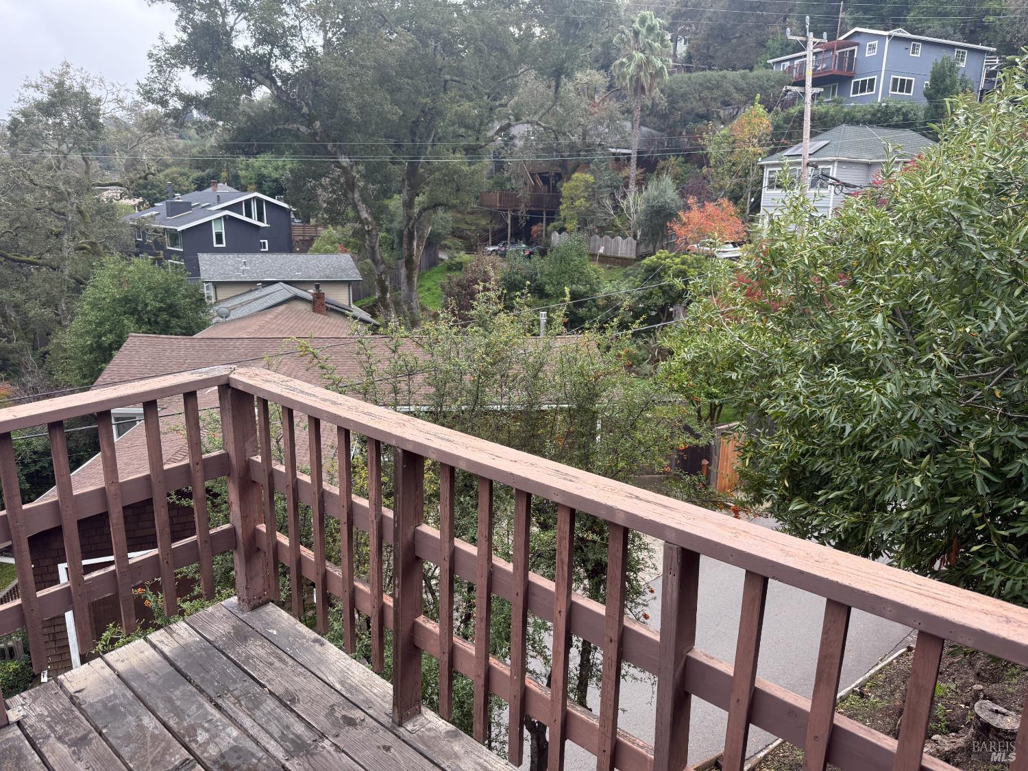 Detail Gallery Image 2 of 26 For 32 Humboldt Ave, San Anselmo,  CA 94960 - – Beds | – Baths