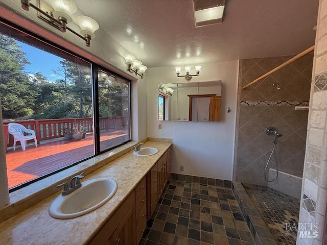 Detail Gallery Image 16 of 39 For 18391 Old Coast Hwy, Fort Bragg,  CA 95437 - 3 Beds | 2 Baths