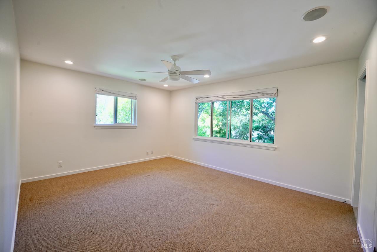 Detail Gallery Image 18 of 43 For 10 Idalia Ct, San Anselmo,  CA 94960 - 4 Beds | 3 Baths