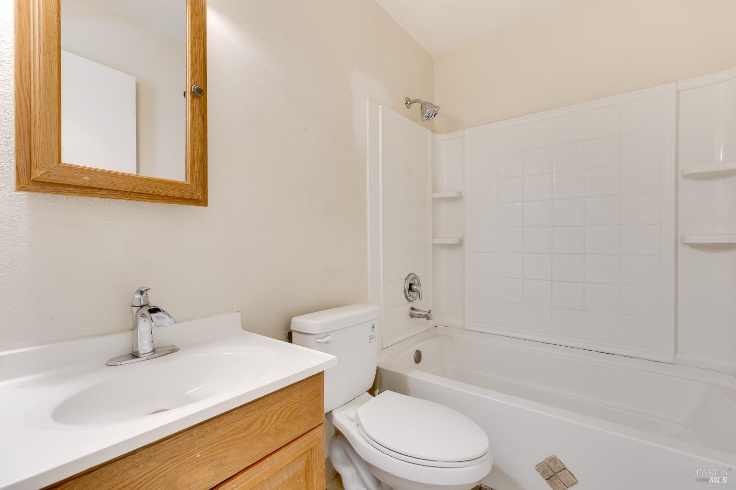 Detail Gallery Image 13 of 22 For 2404 Lemontree Ct #1,  Antioch,  CA 94509 - 2 Beds | 1 Baths