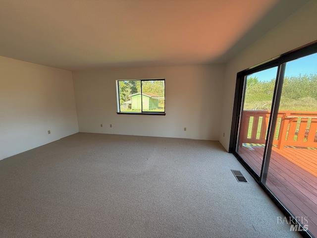 Detail Gallery Image 13 of 39 For 18391 Old Coast Hwy, Fort Bragg,  CA 95437 - 3 Beds | 2 Baths