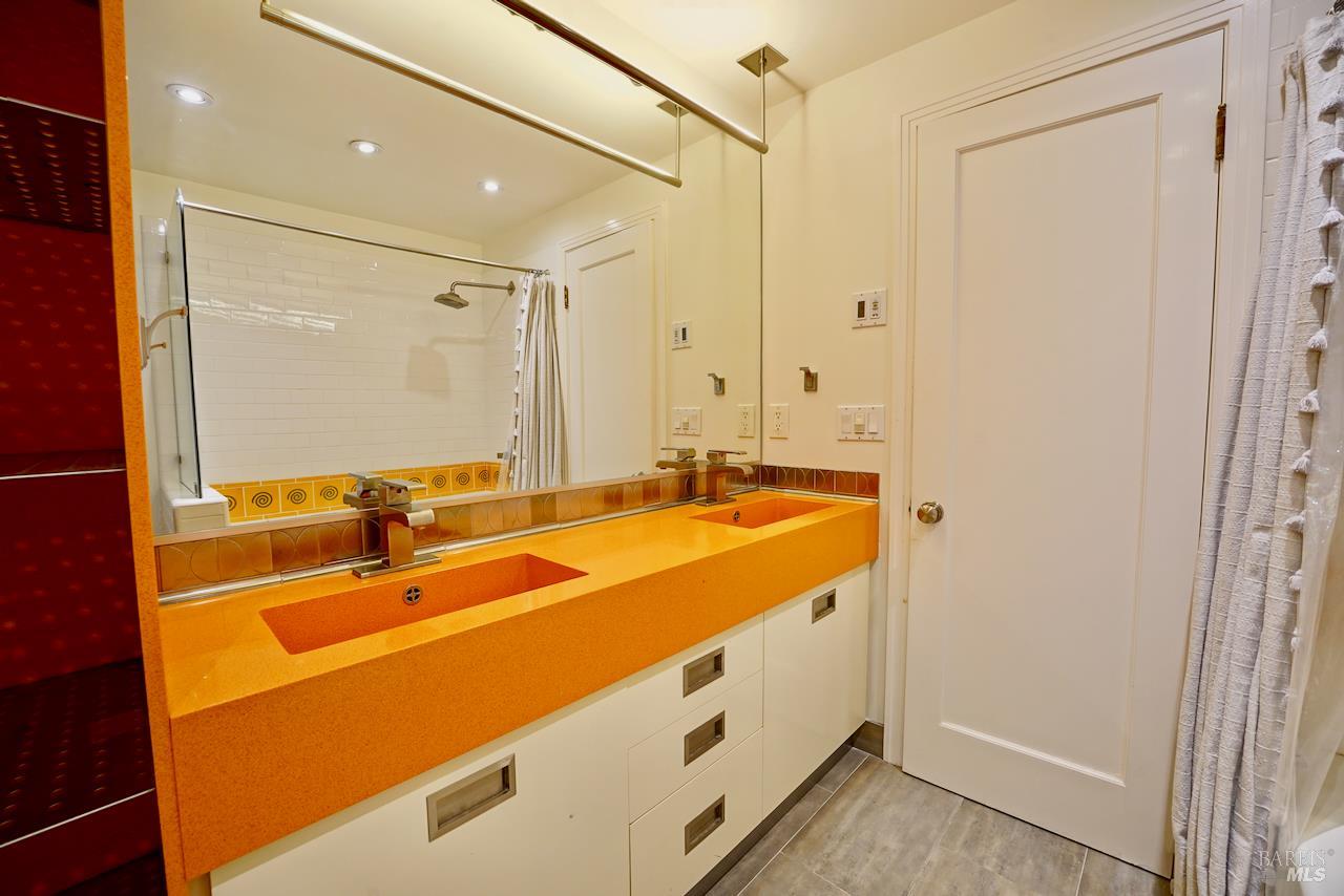 Detail Gallery Image 27 of 43 For 10 Idalia Ct, San Anselmo,  CA 94960 - 4 Beds | 3 Baths