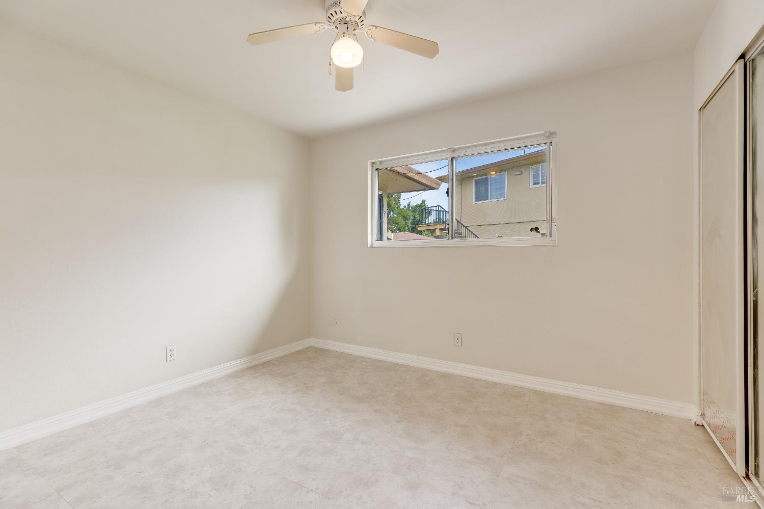 Detail Gallery Image 15 of 22 For 2404 Lemontree Ct #1,  Antioch,  CA 94509 - 2 Beds | 1 Baths