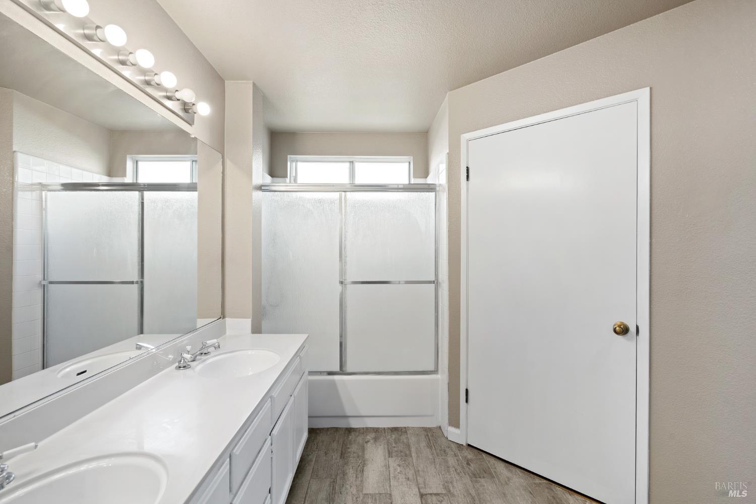 Detail Gallery Image 27 of 48 For 1740 Gateway Dr, Vallejo,  CA 94589 - 4 Beds | 3 Baths