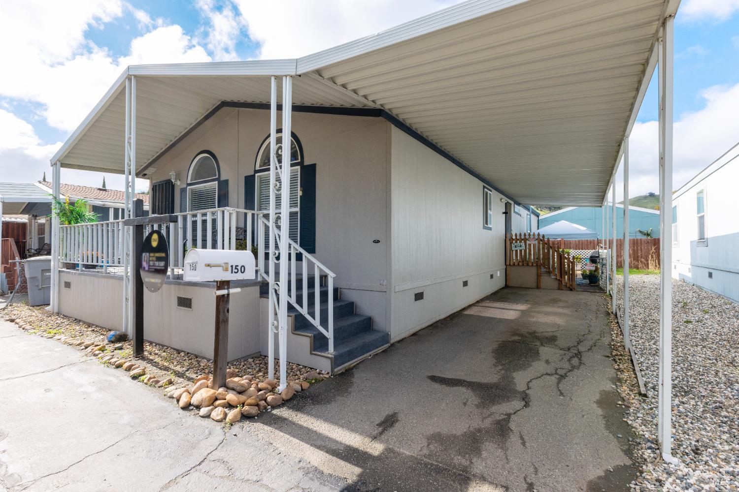 Detail Gallery Image 3 of 27 For 150 Calle Tepic Unkn, Vacaville,  CA 95687 - 3 Beds | 2 Baths