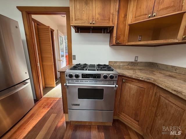 Detail Gallery Image 9 of 39 For 18391 Old Coast Hwy, Fort Bragg,  CA 95437 - 3 Beds | 2 Baths