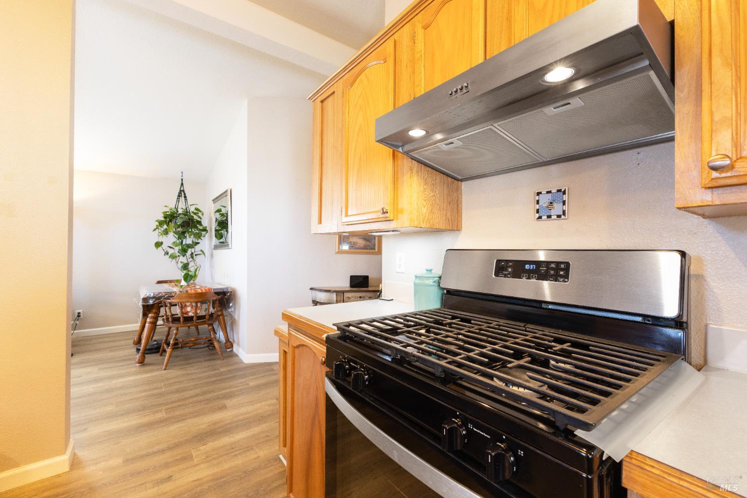 Detail Gallery Image 14 of 27 For 150 Calle Tepic Unkn, Vacaville,  CA 95687 - 3 Beds | 2 Baths