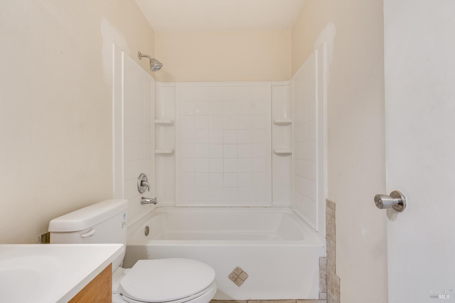 Detail Gallery Image 14 of 22 For 2404 Lemontree Ct #1,  Antioch,  CA 94509 - 2 Beds | 1 Baths