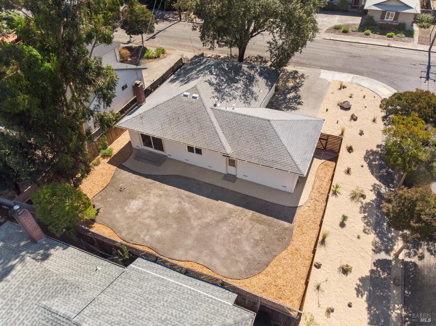 Detail Gallery Image 45 of 49 For 2257 Yucca St, Santa Rosa,  CA 95405 - 3 Beds | 2 Baths