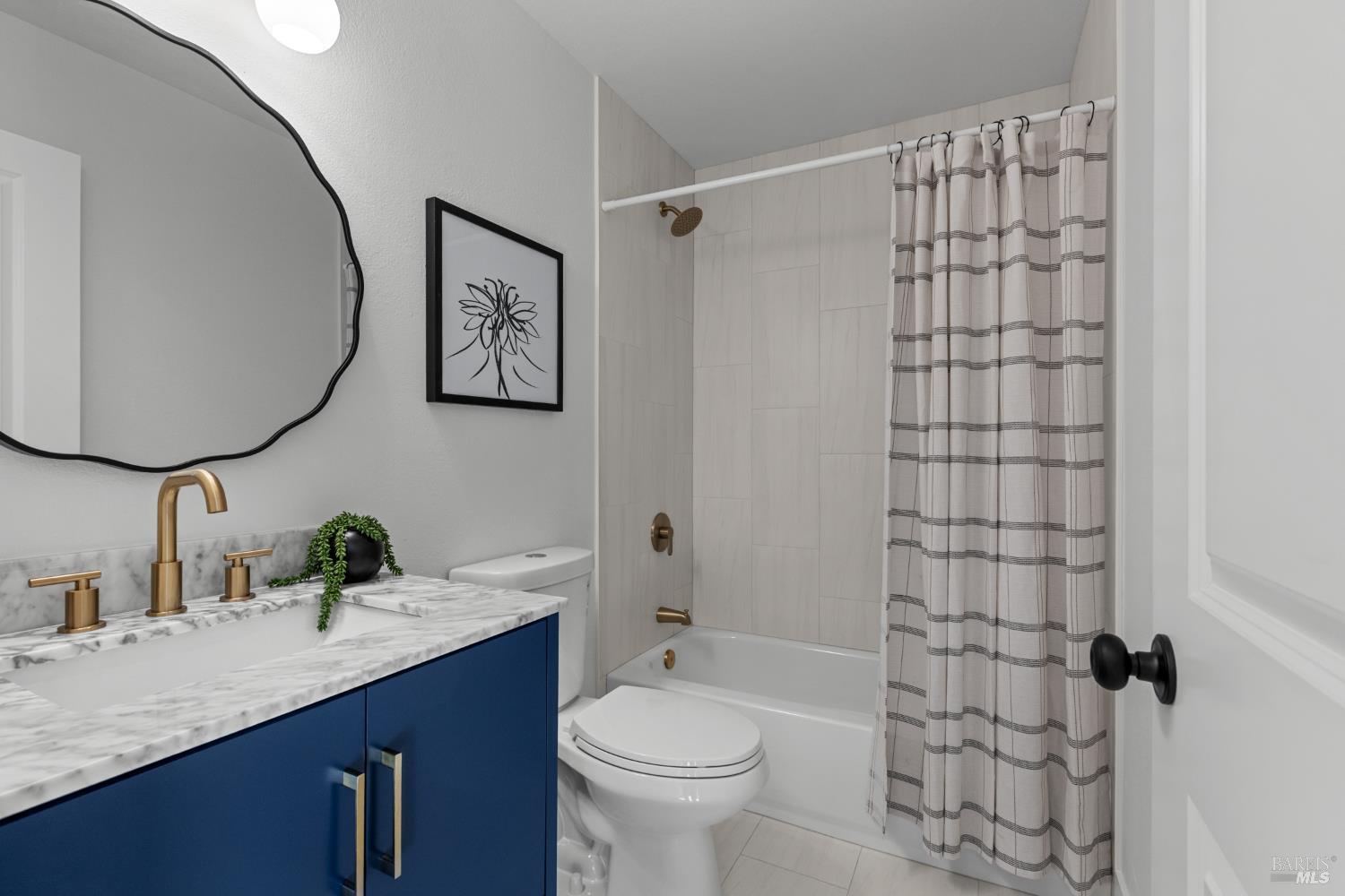 Detail Gallery Image 21 of 33 For 907 Shelduck Ct, Suisun City,  CA 94585 - 4 Beds | 2 Baths