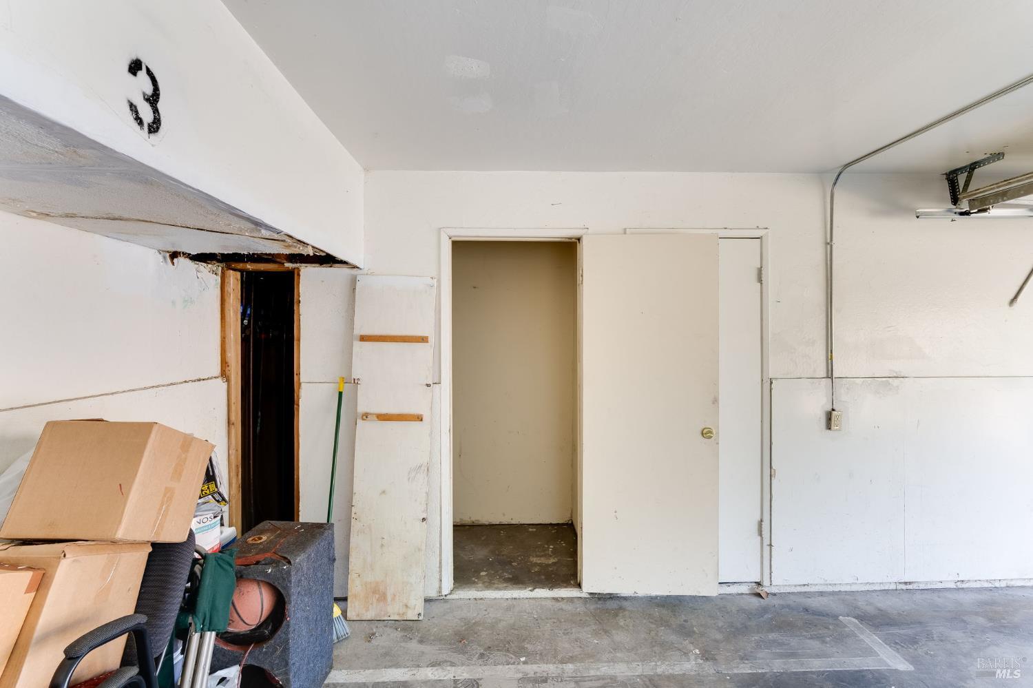 Detail Gallery Image 23 of 29 For 2404 Peppertree Ct #1,  Antioch,  CA 94509 - 2 Beds | 1 Baths