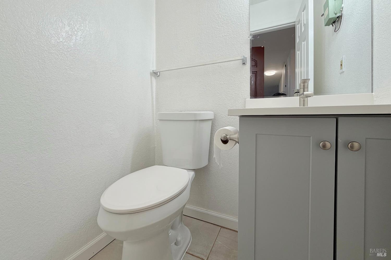 Detail Gallery Image 17 of 31 For 2725 Teton Ln, Fairfield,  CA 94533 - 2 Beds | 2/1 Baths