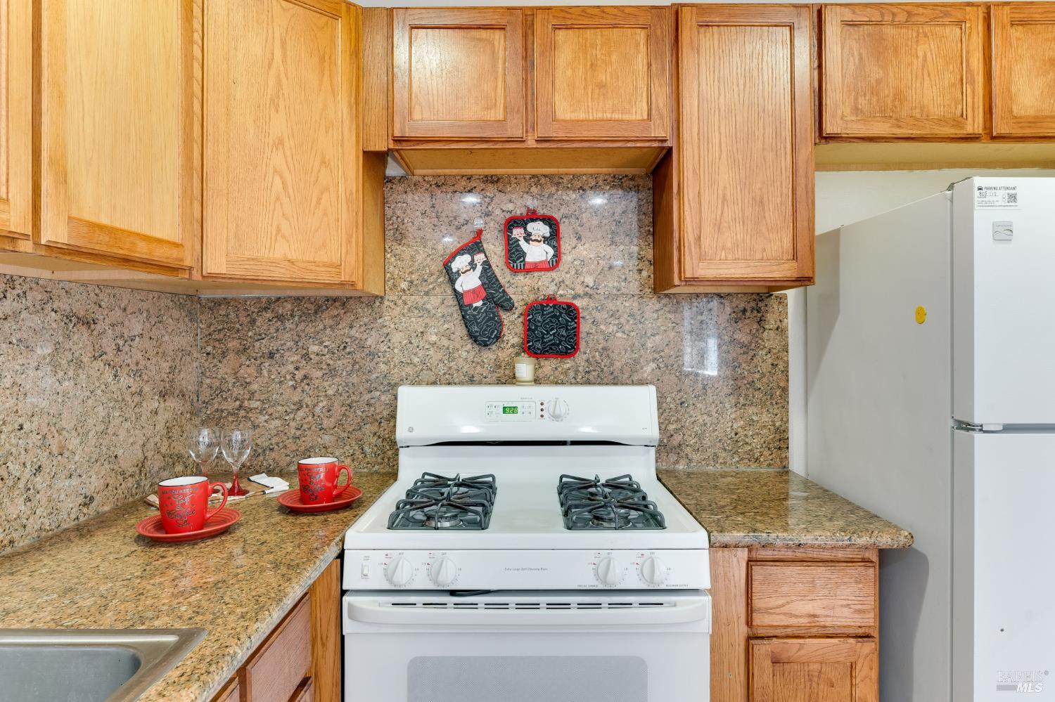 Detail Gallery Image 10 of 29 For 2404 Peppertree Ct #1,  Antioch,  CA 94509 - 2 Beds | 1 Baths