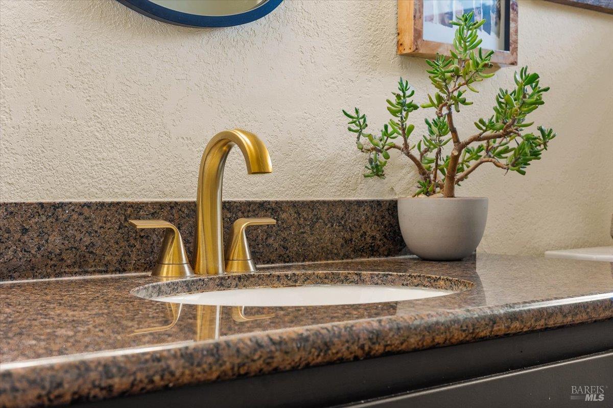 Detail Gallery Image 30 of 43 For 805 Montrose Ct, Santa Rosa,  CA 95409 - 3 Beds | 2 Baths