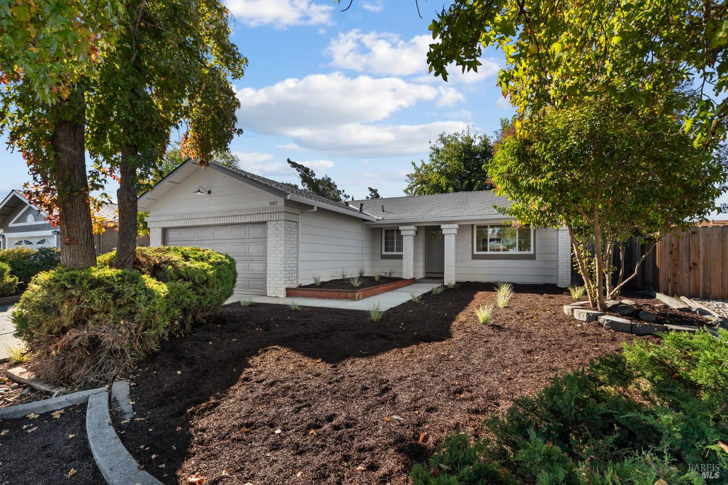 Detail Gallery Image 3 of 33 For 907 Shelduck Ct, Suisun City,  CA 94585 - 4 Beds | 2 Baths