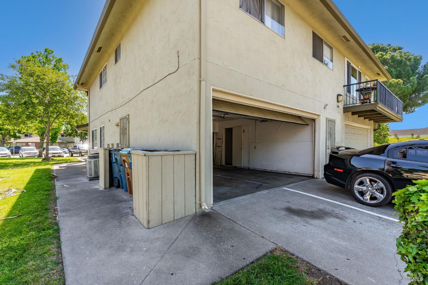 Detail Gallery Image 20 of 29 For 2404 Peppertree Ct #1,  Antioch,  CA 94509 - 2 Beds | 1 Baths