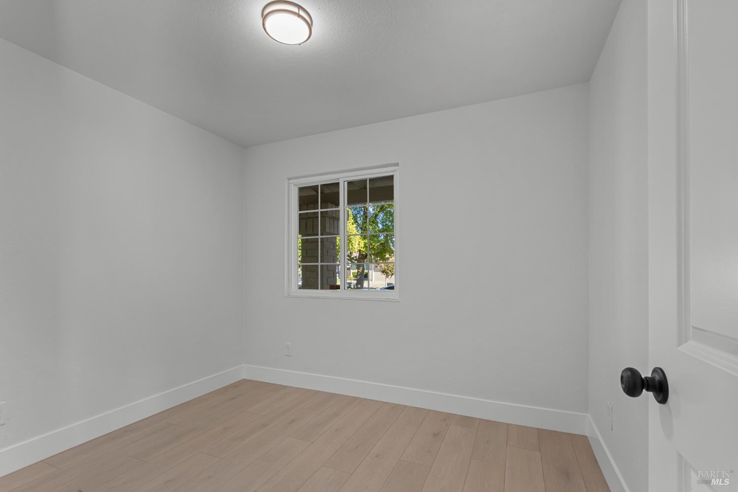 Detail Gallery Image 18 of 33 For 907 Shelduck Ct, Suisun City,  CA 94585 - 4 Beds | 2 Baths