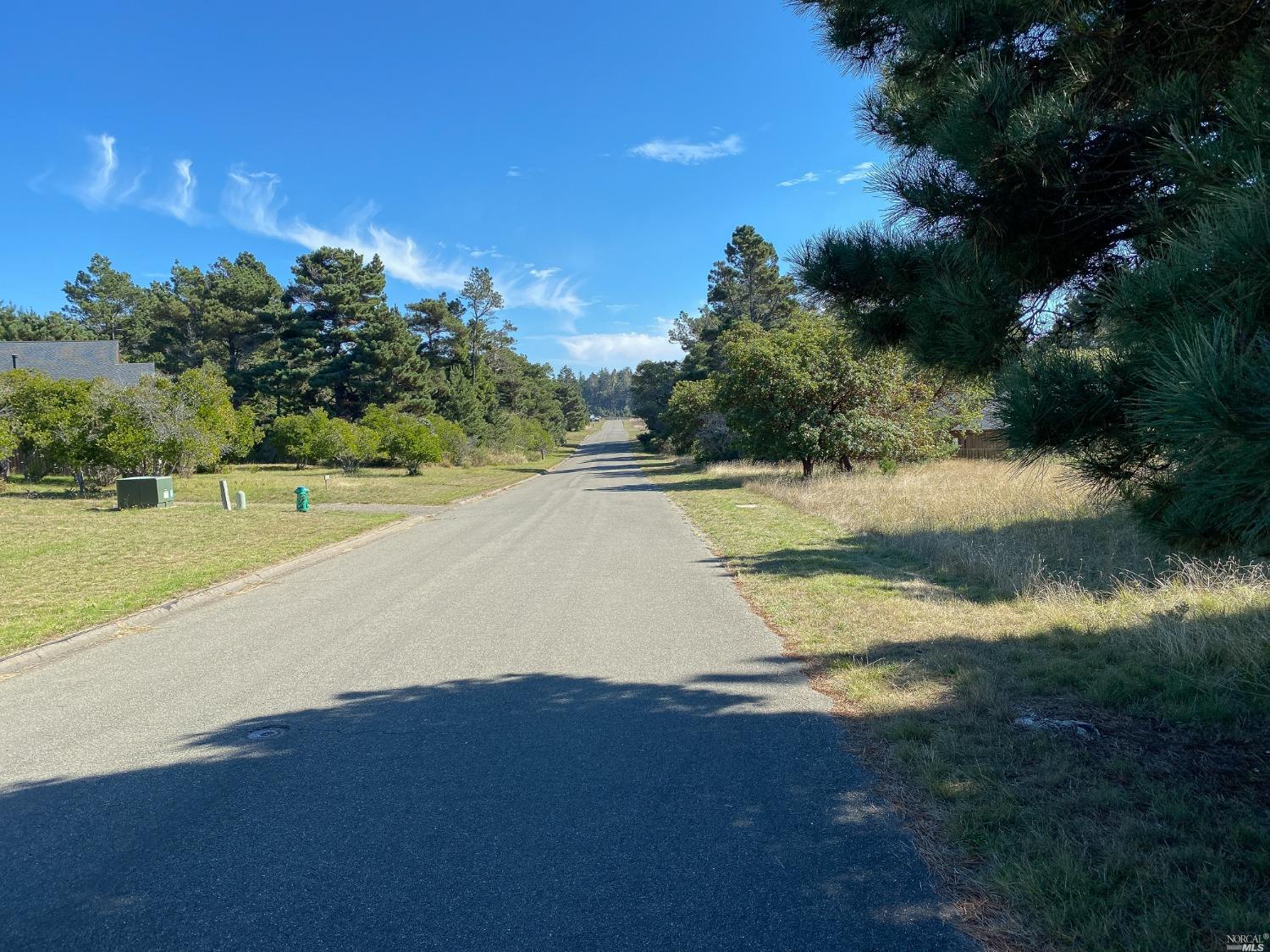 Detail Gallery Image 6 of 27 For 41179 Deer Trl, The Sea Ranch,  CA 95497 - – Beds | – Baths