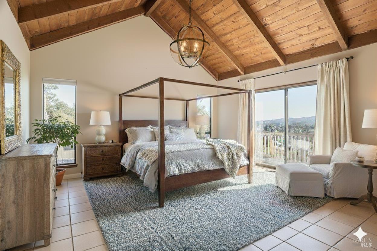 Detail Gallery Image 10 of 38 For 66 Martinez Ct, Novato,  CA 94945 - 4 Beds | 3/1 Baths