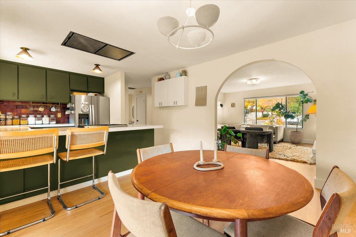 Detail Gallery Image 15 of 43 For 805 Montrose Ct, Santa Rosa,  CA 95409 - 3 Beds | 2 Baths