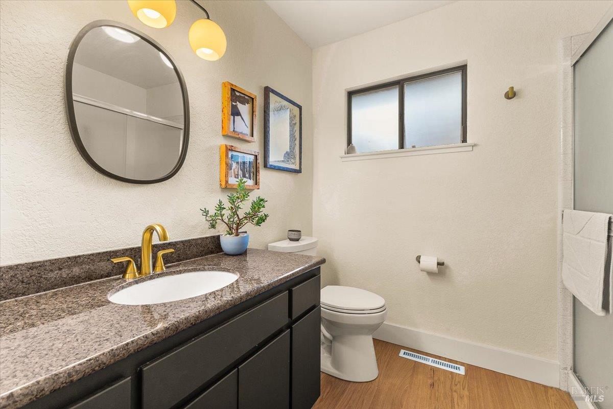 Detail Gallery Image 29 of 43 For 805 Montrose Ct, Santa Rosa,  CA 95409 - 3 Beds | 2 Baths