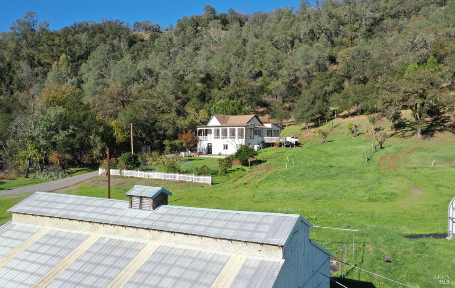 Detail Gallery Image 5 of 88 For 31258 Highway 128 Rd, Cloverdale,  CA 95425 - 3 Beds | 3/1 Baths