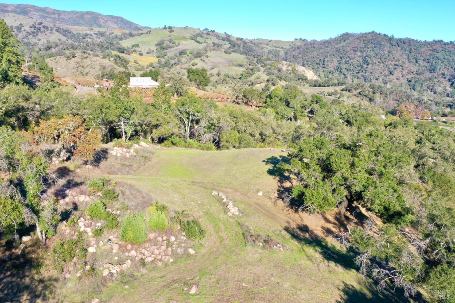 Detail Gallery Image 7 of 69 For 577 Artisan Cir, Geyserville,  CA 95441 - – Beds | – Baths