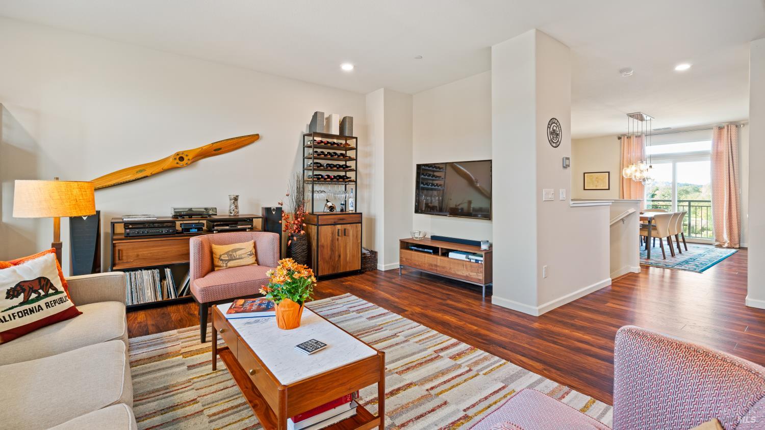 Detail Gallery Image 3 of 64 For 530 Jade St, Petaluma,  CA 94952 - 2 Beds | 2/1 Baths