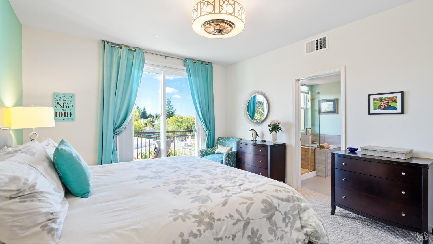 Detail Gallery Image 18 of 64 For 530 Jade St, Petaluma,  CA 94952 - 2 Beds | 2/1 Baths