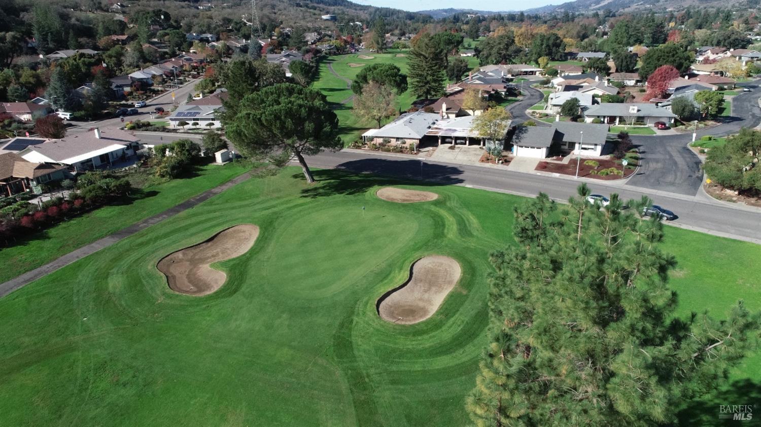 Detail Gallery Image 3 of 64 For 339 Valley Oaks Dr, Santa Rosa,  CA 95409 - 2 Beds | 2 Baths