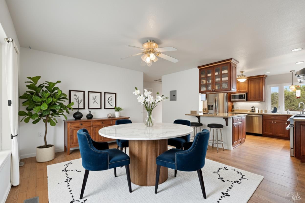 Detail Gallery Image 7 of 76 For 6 Blackwood Ct, Napa,  CA 94558 - 3 Beds | 2 Baths