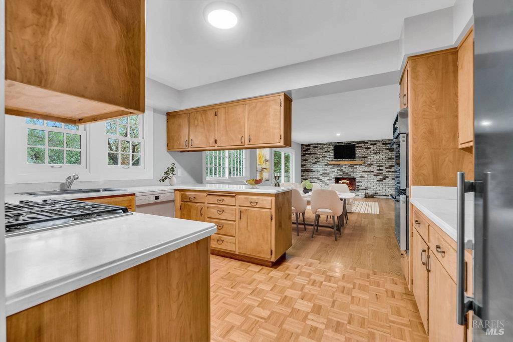 Detail Gallery Image 25 of 71 For 526 Ivy Ct, Sonoma,  CA 95476 - 3 Beds | 2 Baths