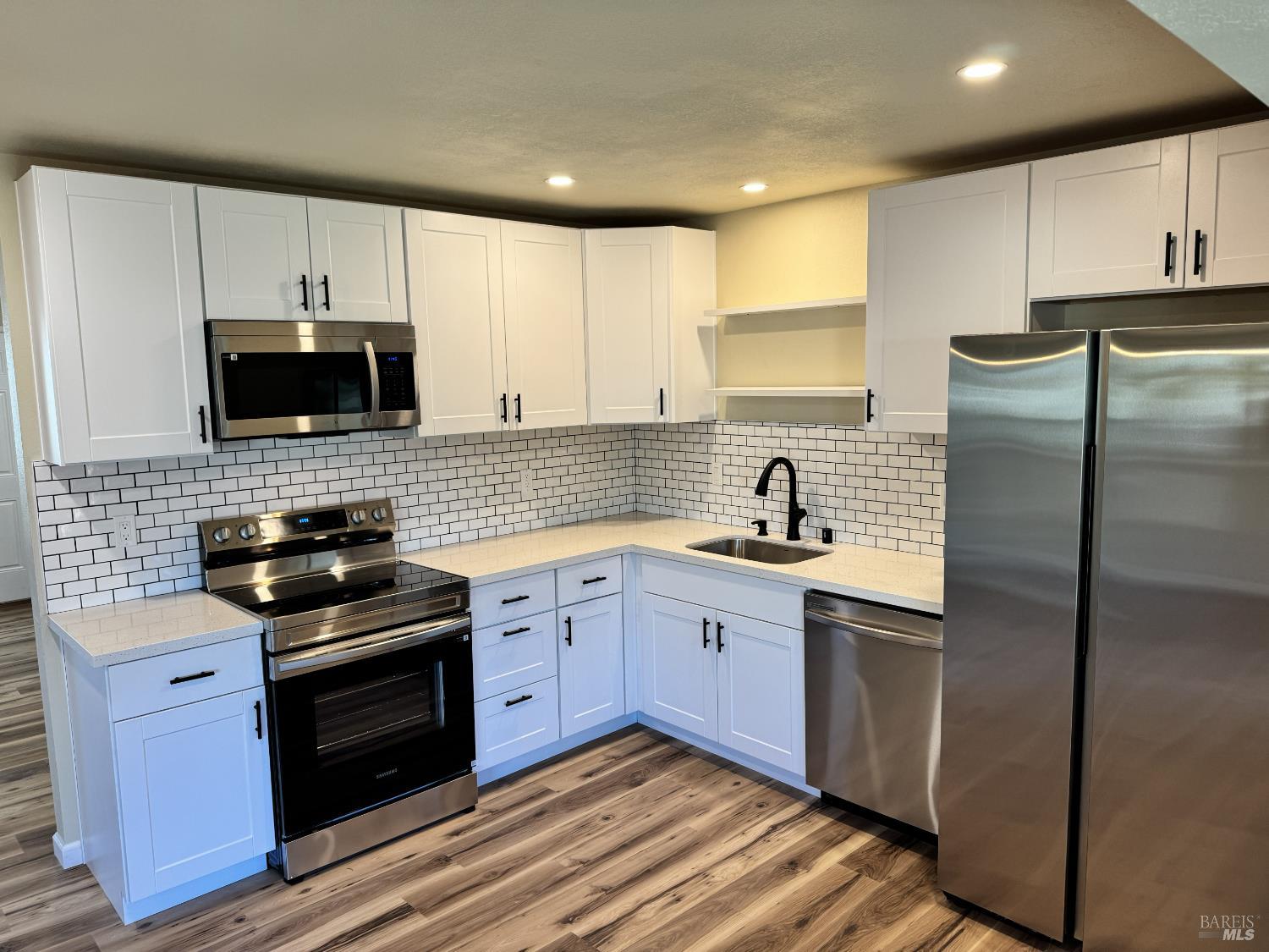 Detail Gallery Image 11 of 35 For 540 Coot Ln, Suisun City,  CA 94585 - 4 Beds | 2 Baths