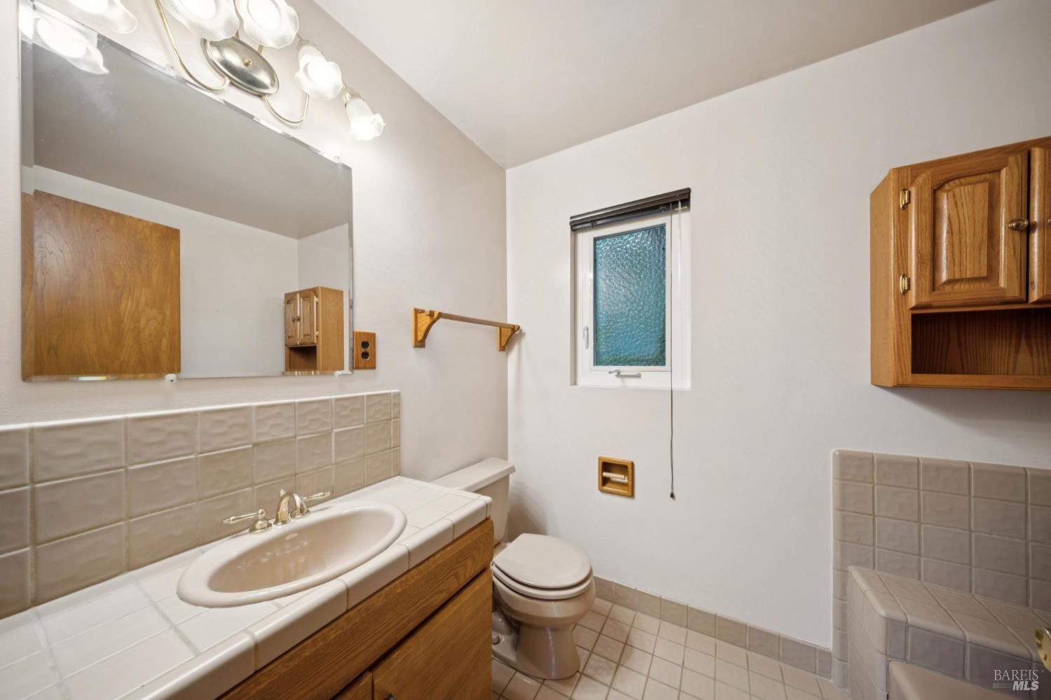 Detail Gallery Image 35 of 47 For 6 Madrona St, San Rafael,  CA 94901 - 3 Beds | 2 Baths