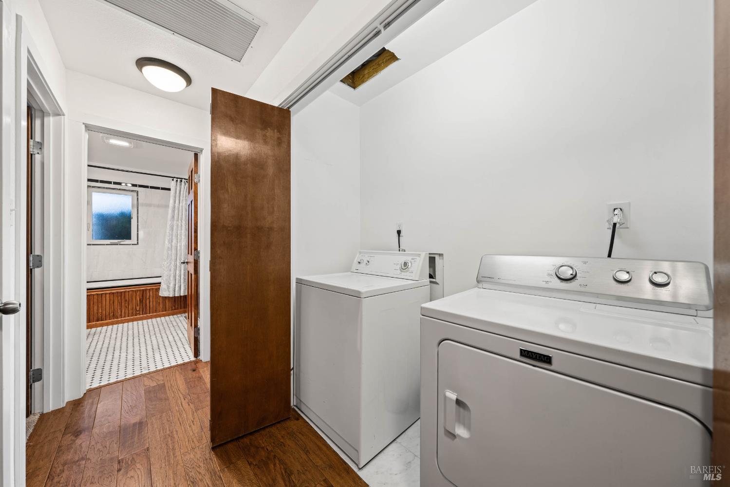 Detail Gallery Image 37 of 64 For 464 Nokomis Dr, Ukiah,  CA 95482 - 3 Beds | 1/1 Baths