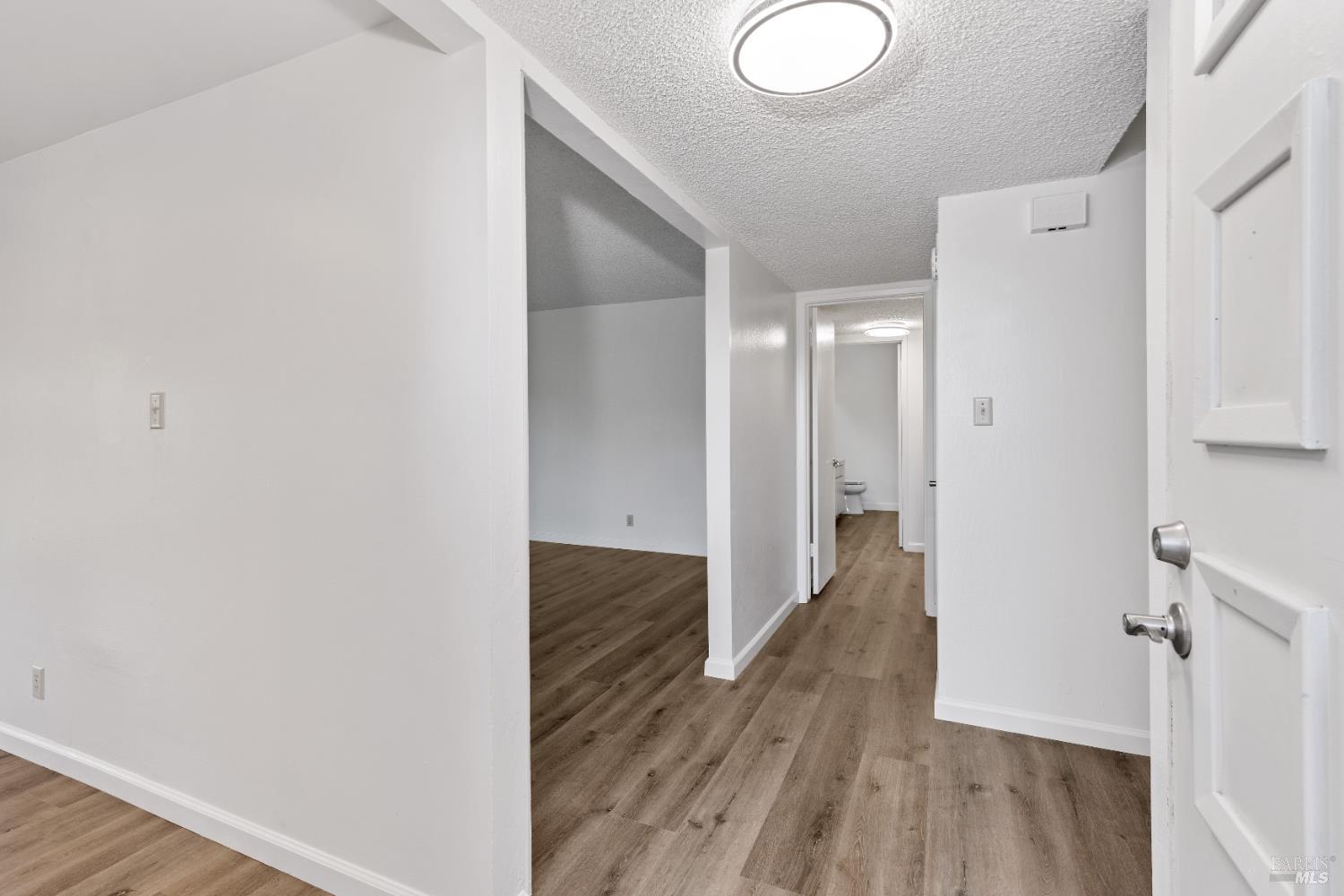 Detail Gallery Image 8 of 30 For 1356 Monte Vista Ave, Saint Helena,  CA 94574 - – Beds | – Baths