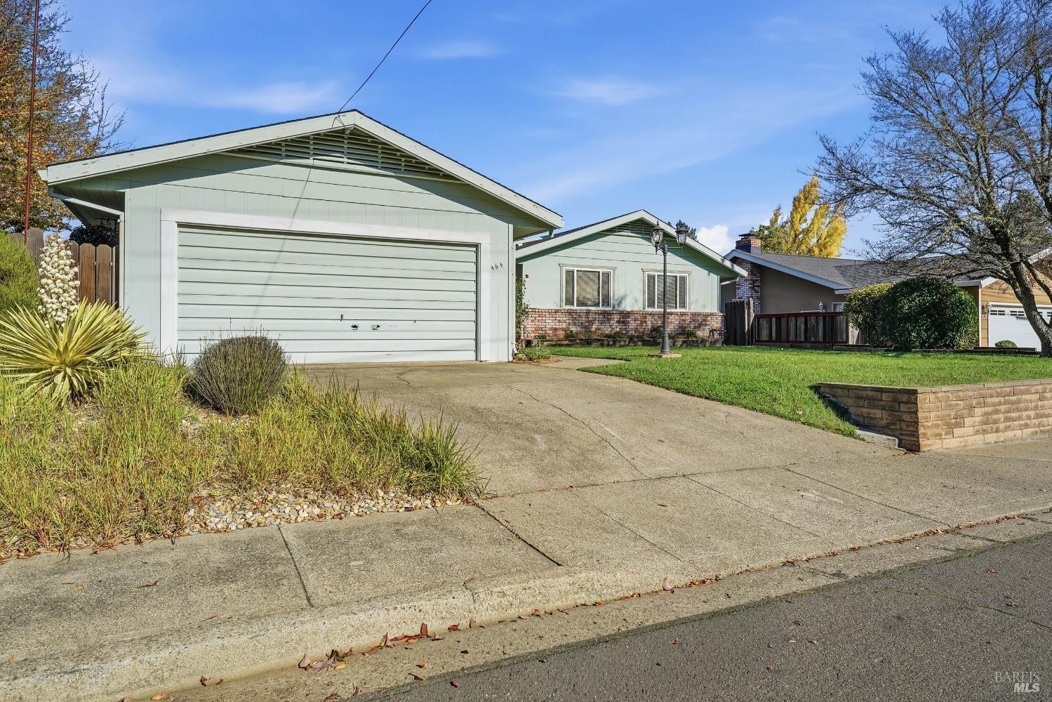 Detail Gallery Image 40 of 64 For 464 Nokomis Dr, Ukiah,  CA 95482 - 3 Beds | 1/1 Baths