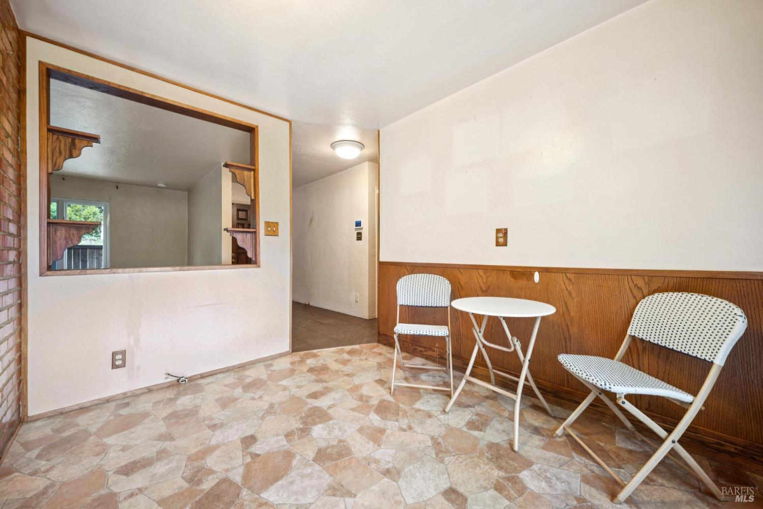 Detail Gallery Image 22 of 47 For 6 Madrona St, San Rafael,  CA 94901 - 3 Beds | 2 Baths