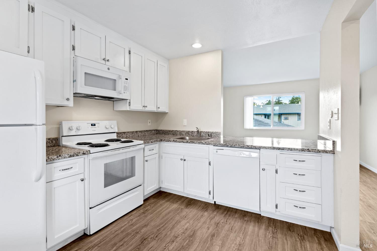 Detail Gallery Image 18 of 30 For 1356 Monte Vista Ave, Saint Helena,  CA 94574 - – Beds | – Baths