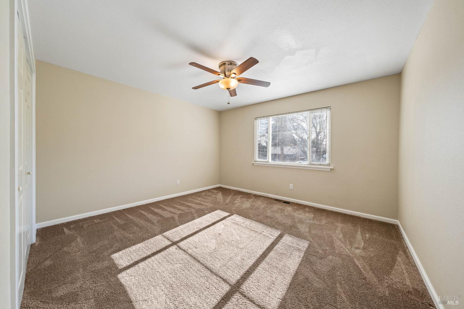 Detail Gallery Image 33 of 64 For 464 Nokomis Dr, Ukiah,  CA 95482 - 3 Beds | 1/1 Baths