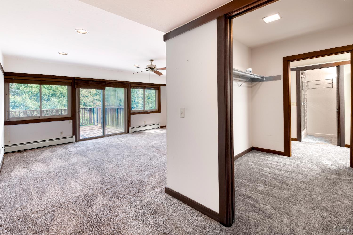 Detail Gallery Image 30 of 34 For 10 Robinhood Dr, Novato,  CA 94945 - 4 Beds | 3/1 Baths