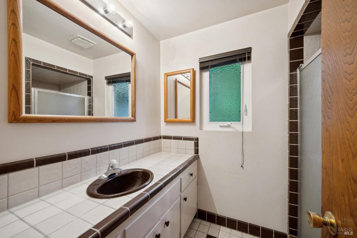 Detail Gallery Image 28 of 47 For 6 Madrona St, San Rafael,  CA 94901 - 3 Beds | 2 Baths