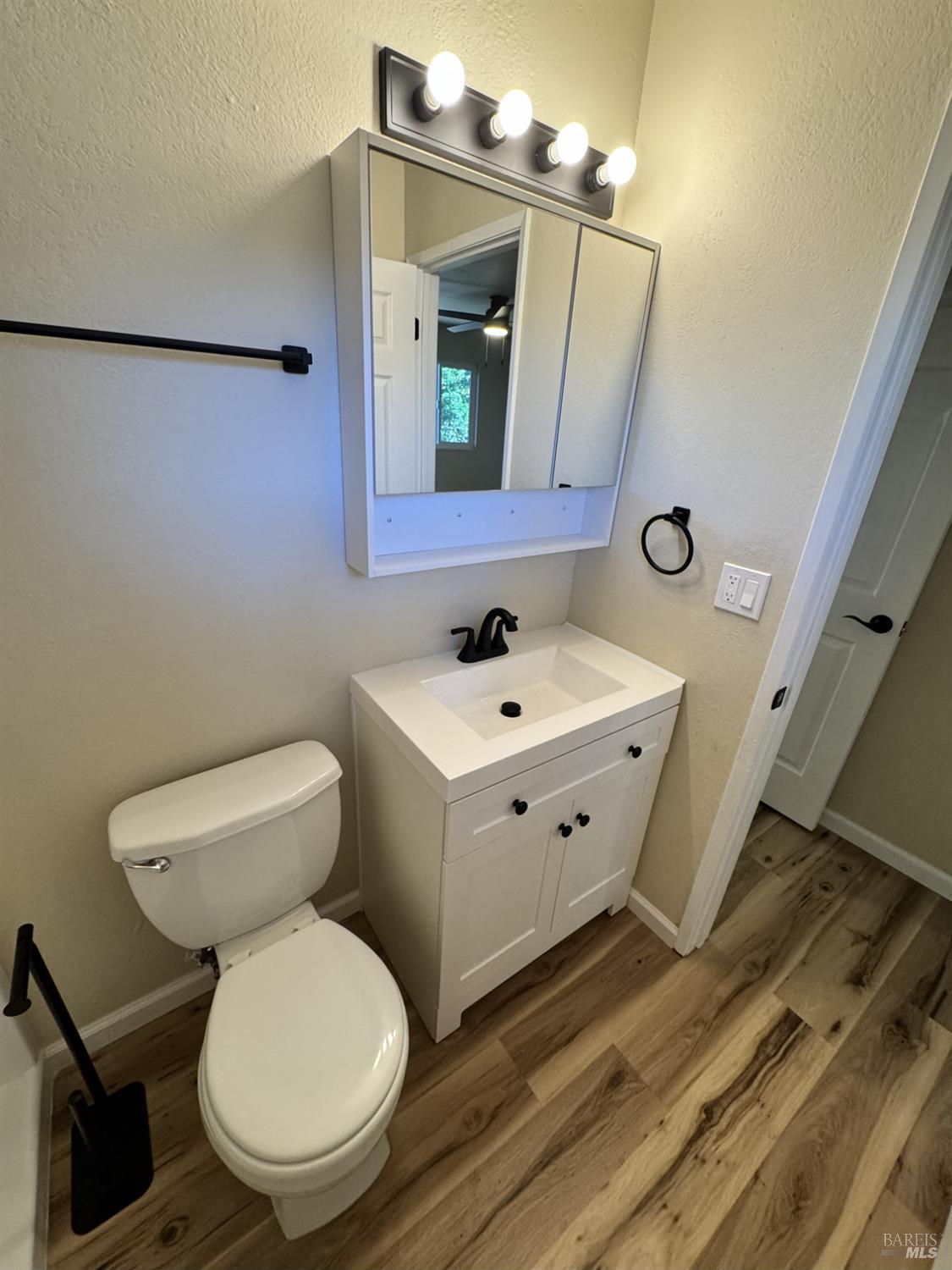 Detail Gallery Image 20 of 35 For 540 Coot Ln, Suisun City,  CA 94585 - 4 Beds | 2 Baths